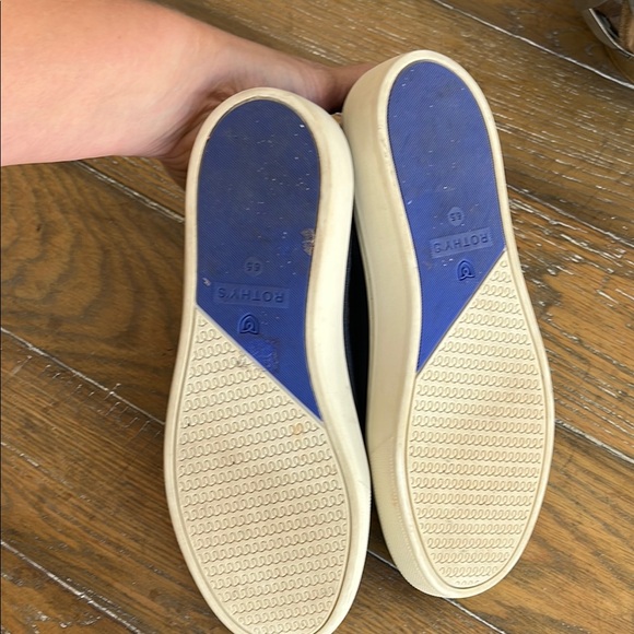 Rothy's Navy The Original Slip-On sneaker size 6.5 - Picture 3 of 4